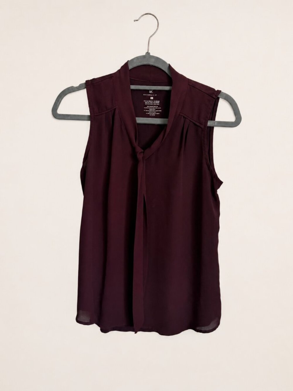 New York & Company Burgundy Tie-Neck Blouse Size 8